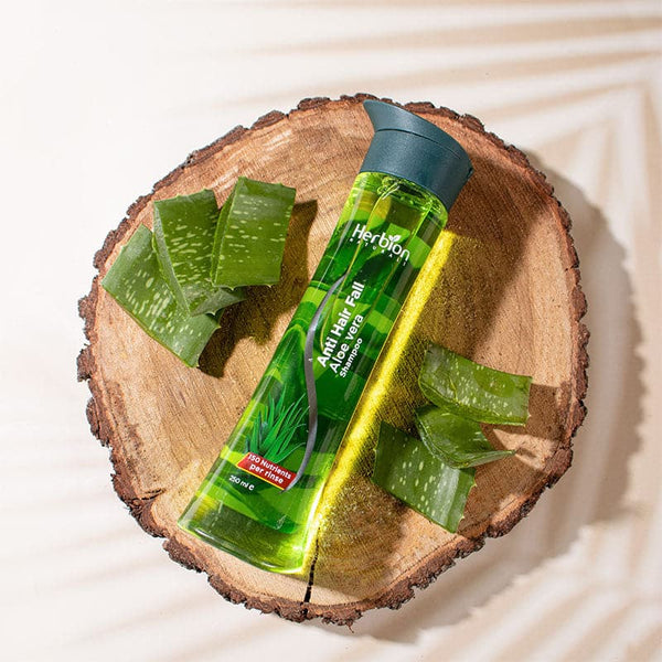 Herbion Aleo Vera Shampoo